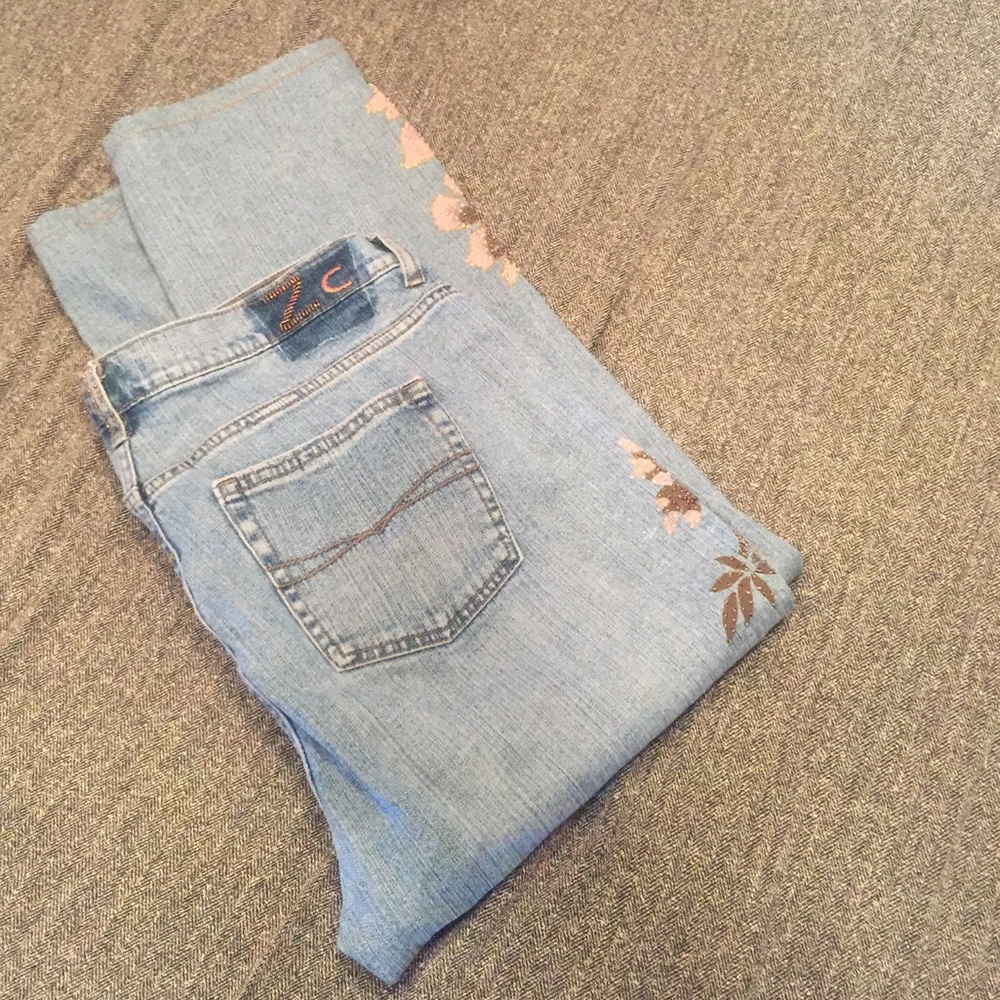 Z CAVARICCI Light Wash Floral Beaded Capri Jeans VINTAGE Y2K